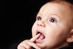 симптомы при прорезывании зубов у детей